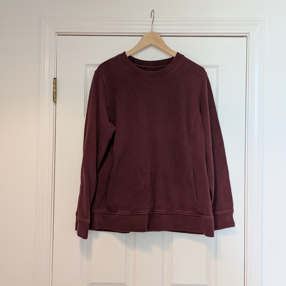 Duluth Trading Co Women's Maroon Crewneck Sweater